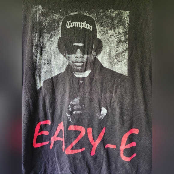 Ruthless Classics- Size XXL- Eazy-E Graphic Tee Shirt- Black, Red - Picture 2 of 5